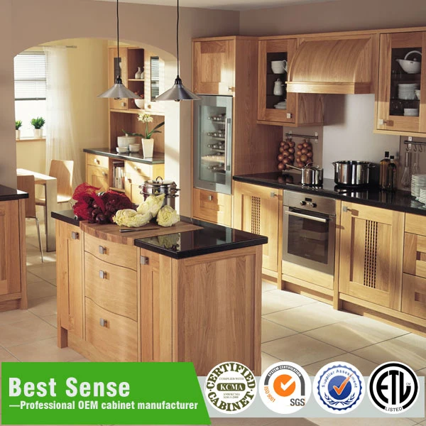 Honey Maple Horizontal Kitchen Cabinets