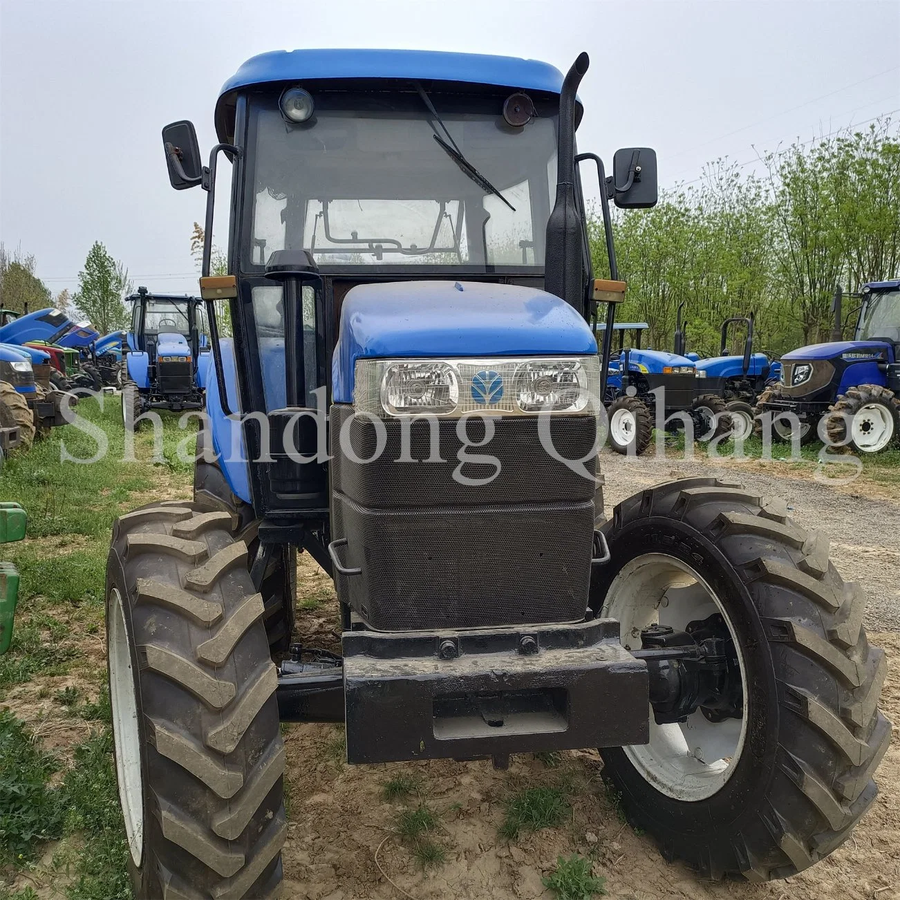 Farm Tractors 90HP 100HP 110HP 120HP 130HP 4 Wheel Drive 4X4 with AC Cabin for Sale