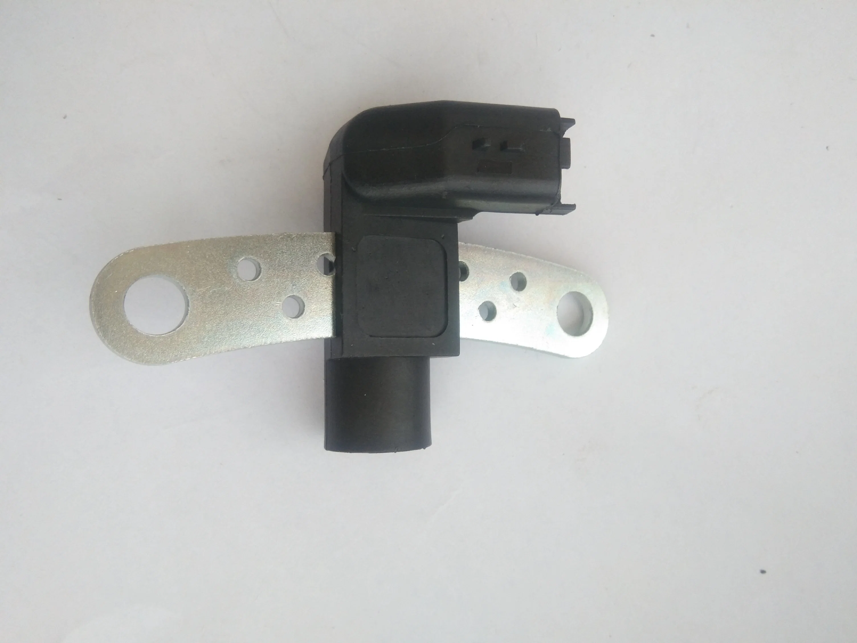 Sensor de cigüeñal automático de buena calidad 8200 647 366 8200647366 para Nissan Renault Dacia