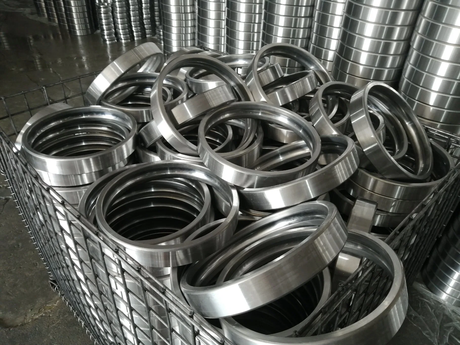 China Made Machinery/Auto/Motorcycle Parts Wheel Inch Taper/Tapered/Spherical//Needle/Thrust/Linear Roller Ball Bearing