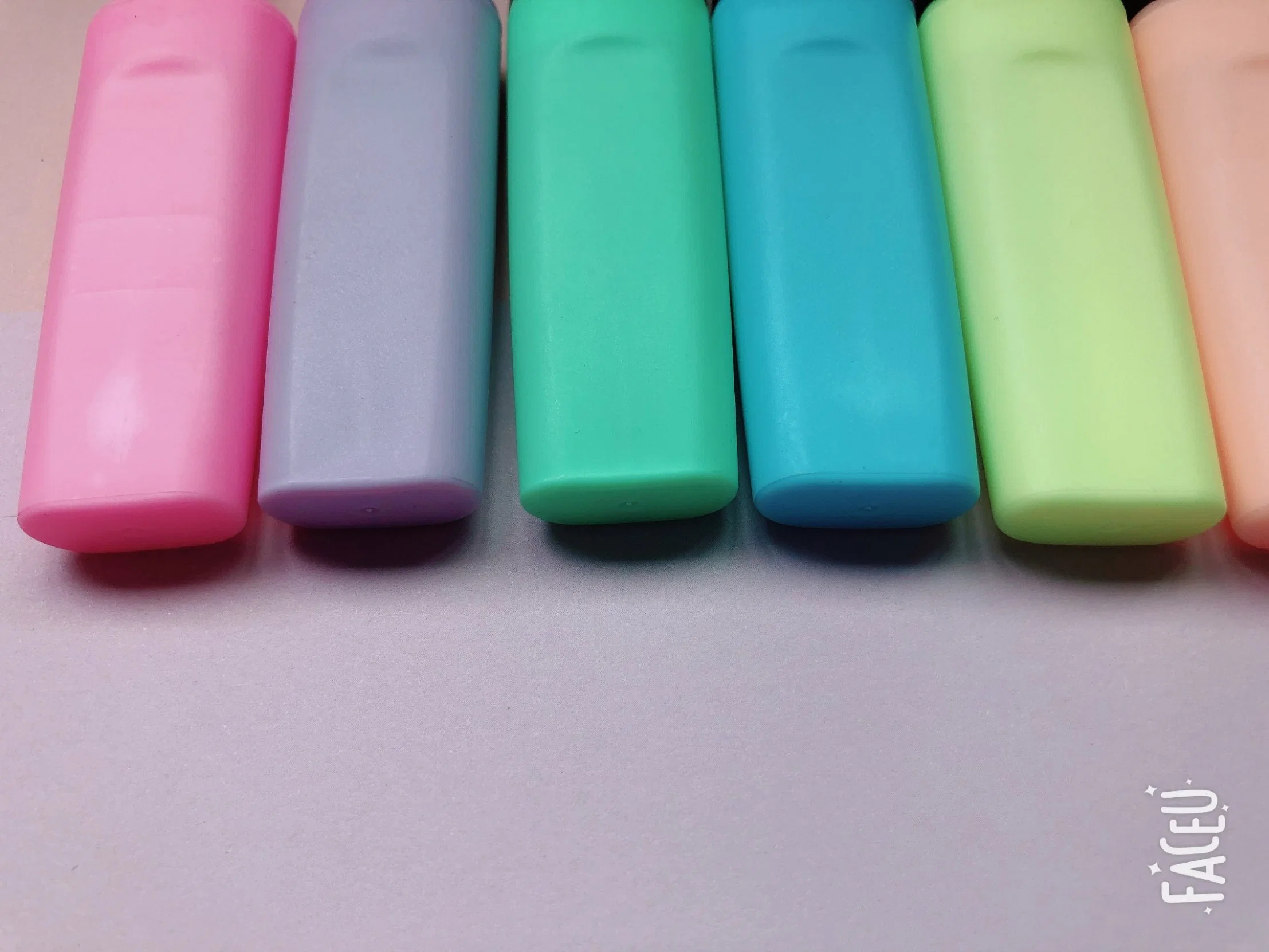 Plastic Color Highlighter Marker for Office, School, and Promotion Use