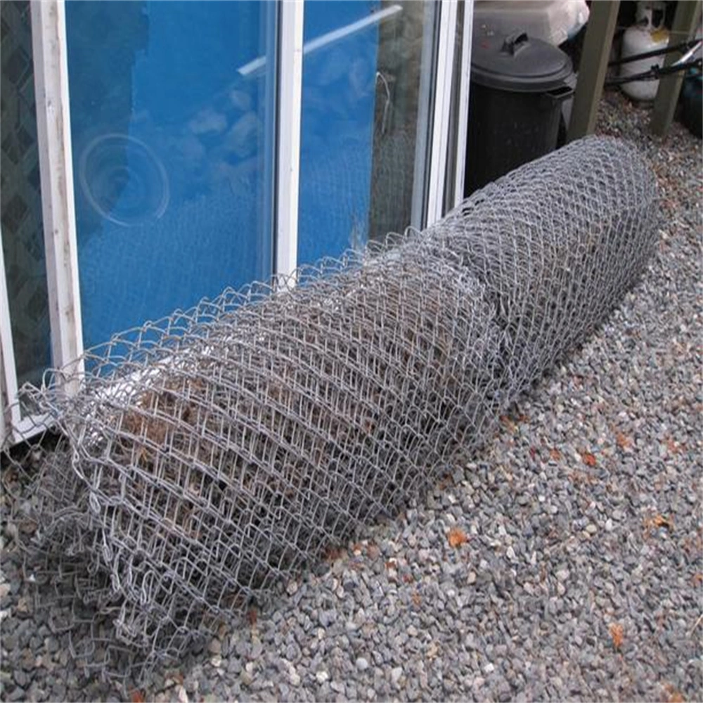 Hot Dipped Galvanized Cyclone Wire Fence 8FT Black Chain Link Fence Roll