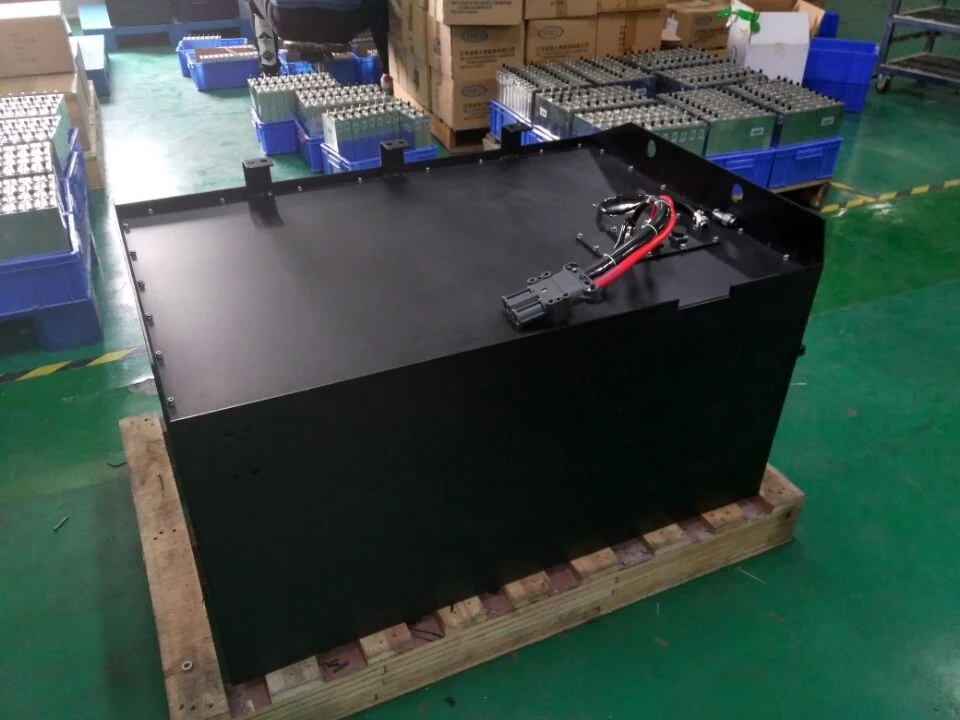 48V/51.2V 300ah-800ah Customized Forklift Lithium Ion Battery, Lead Acid Replacement. LiFePO4 Battery for All Brands Toyota, Logisnext, Linde, Doosan, Heli etc.