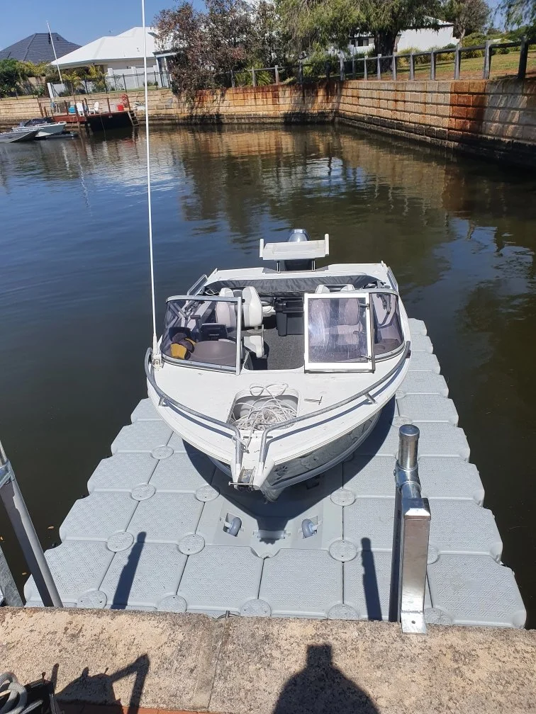 Jet Ski Dock with Roller Cube Ramp in The Center