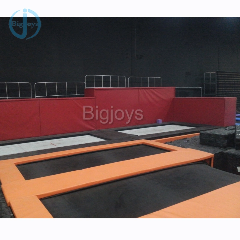 Kommerzielle Indoor Elastic Bed Trampolin Park mit Kletterwand