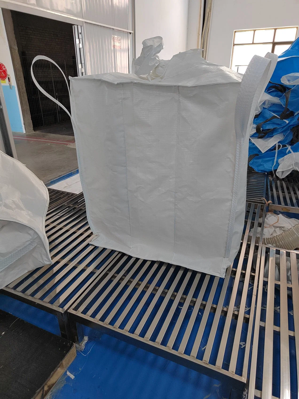 Un FIBC Bag for Dangerous Goods Packing