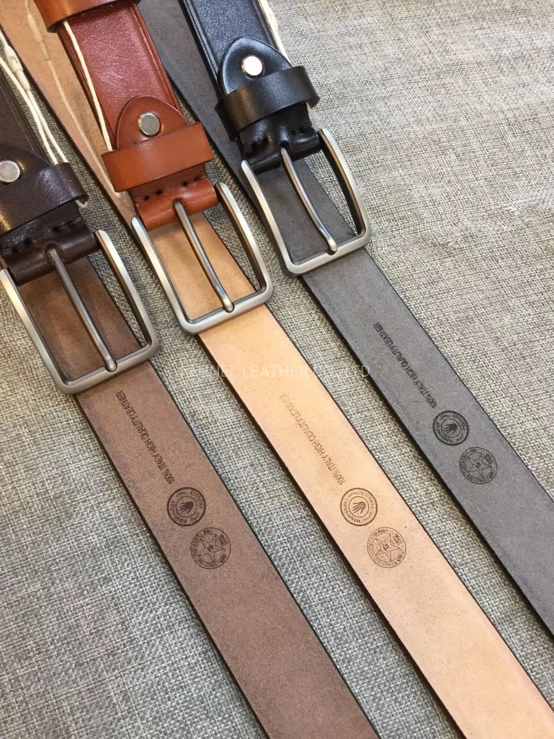 Man Fashion Leather Belt with Edge Line Emboss (E3505)