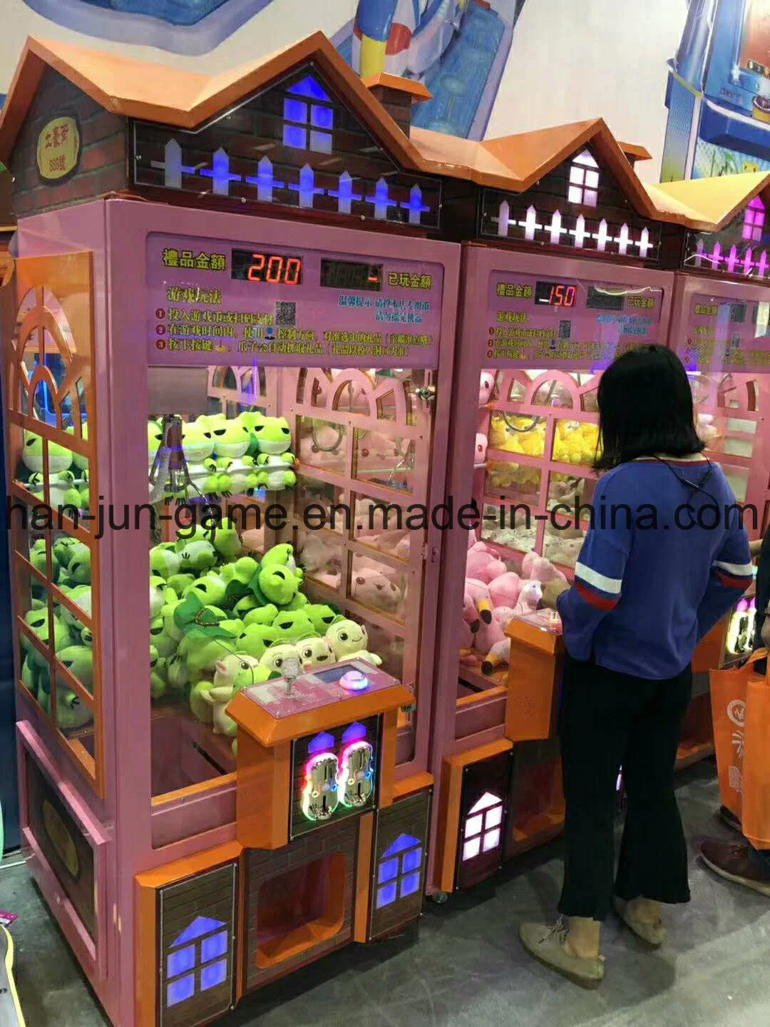 Villa Toys/Doll Crane Vending Acade Electronic Game Machine &#160;