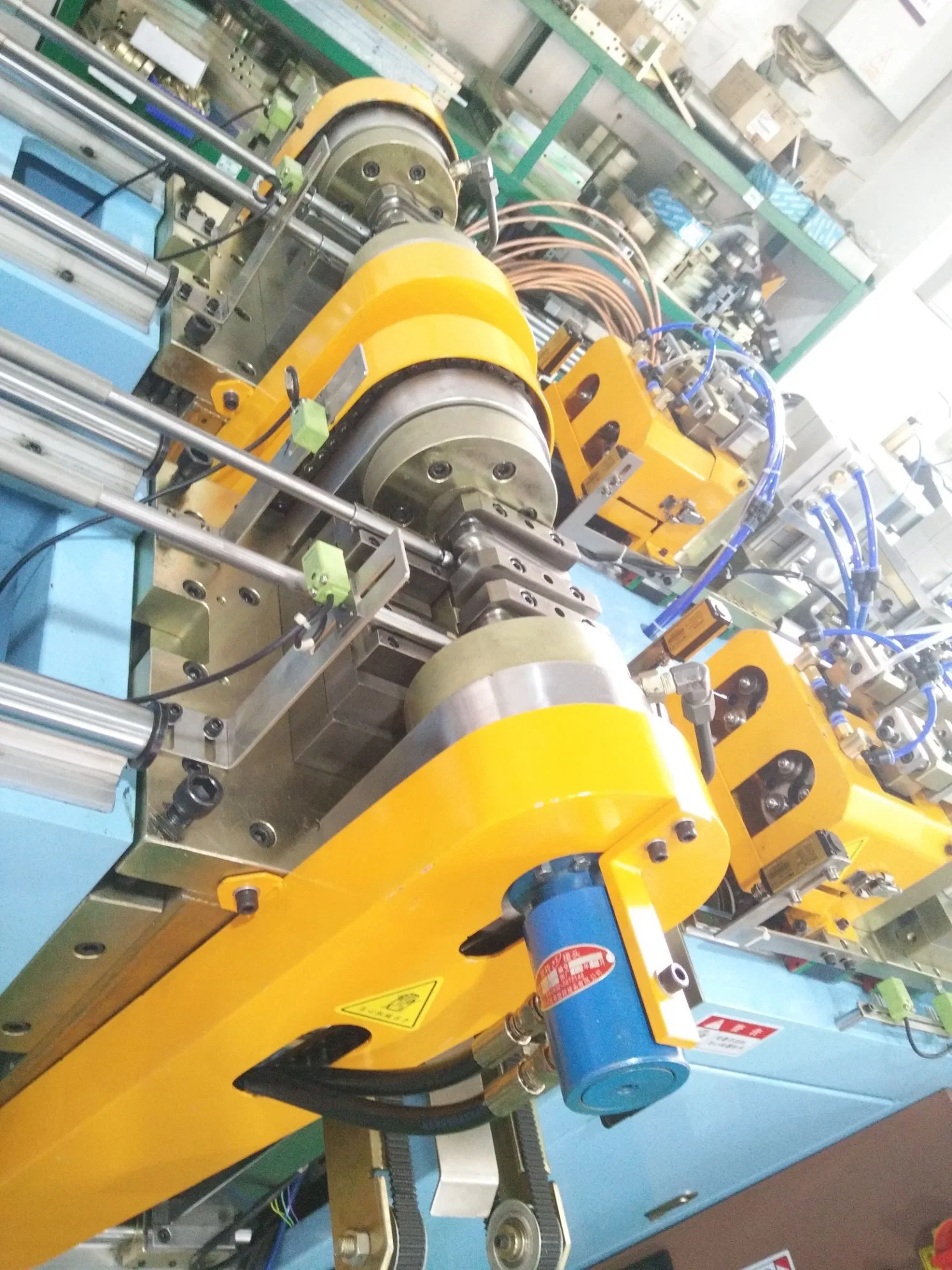 Small Length Hairpin Bender Process Machine