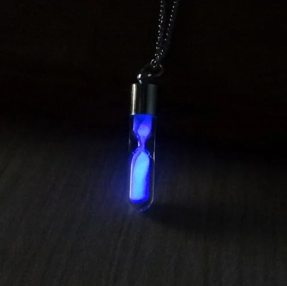 Fashion Hourglass Crystal Drift Bottle Pendant Luminous Glowing Necklace