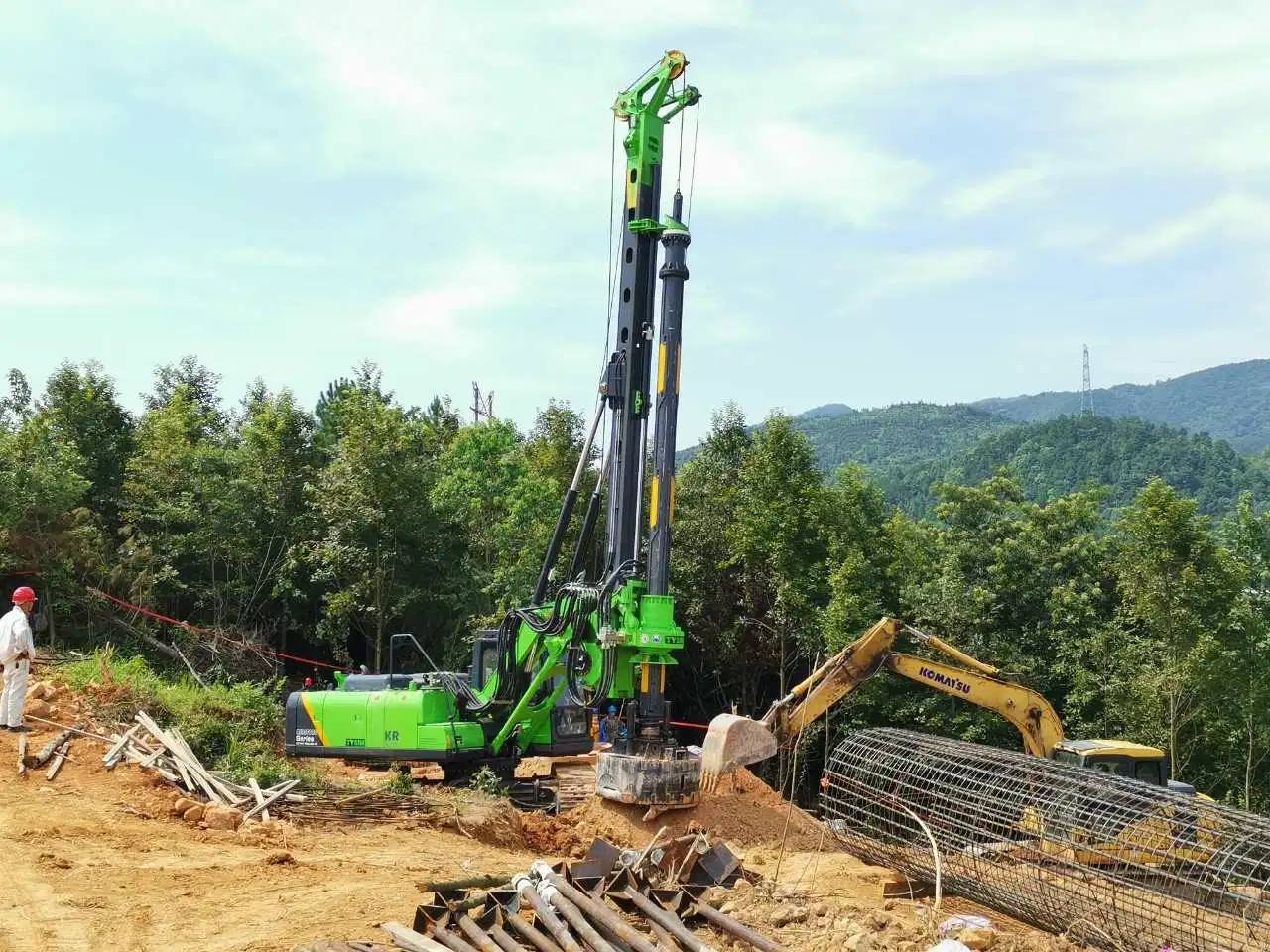 Tysim Kr300e Rotary Drilling Rig, Single Load Transportation, Piling Equipment