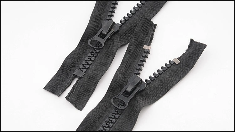 3# Plastic Zipper Closed- End