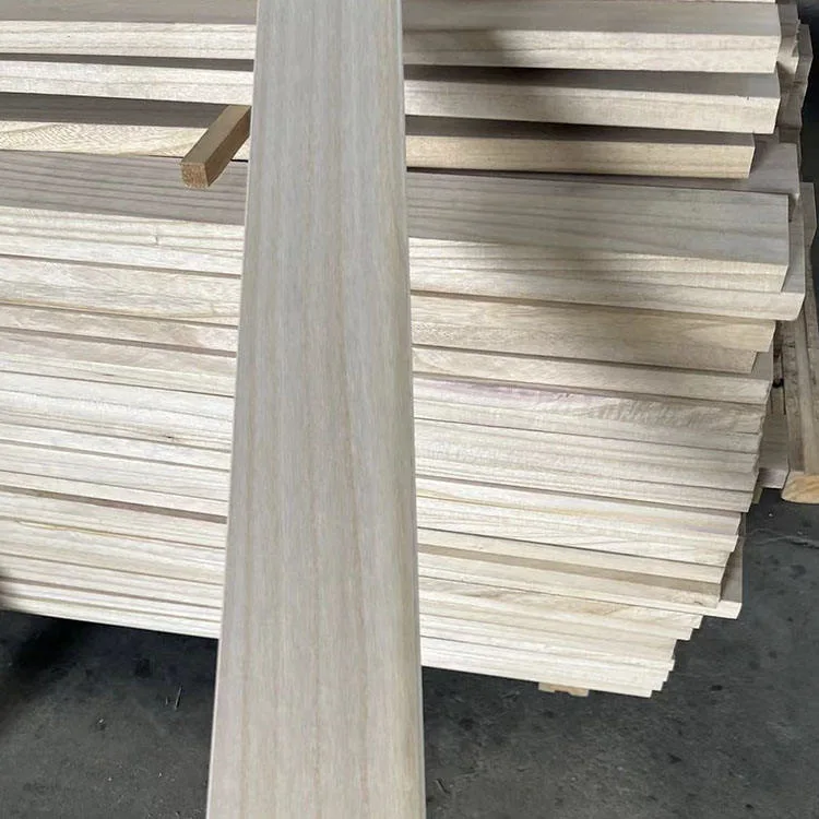 Paulownia bois Finger joint Board/Contreplaqué latéral/Table Board/Paulownia bois peut être Utilisé pour fabriquer des cartes à absorption acoustique