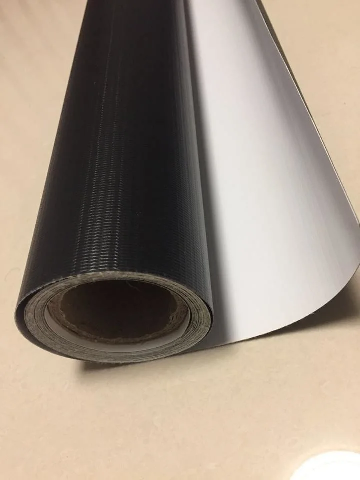 UV Resistant Black PVC Banner Material Won&prime; T Fade or Discolor in Direct Sunlight