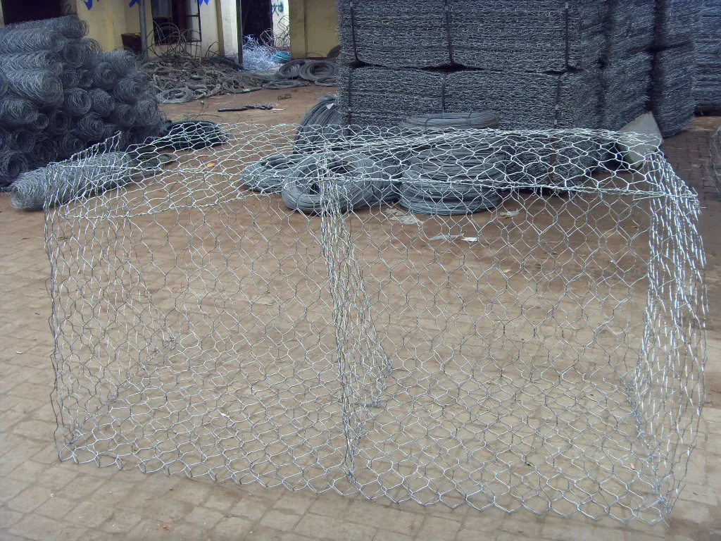 El control de inundaciones / Cable de acero de bajo carbono / Q195 / 3,0 mm / Gabion Box / Gabion cesta