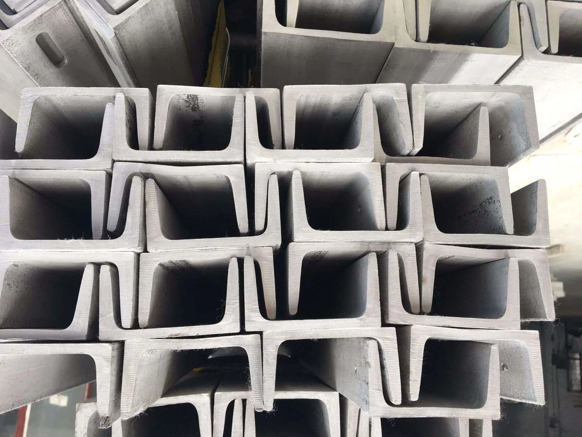 Steel Channel Stainless Steel 304 316 Galvanized C Channel Steel Price for Sale