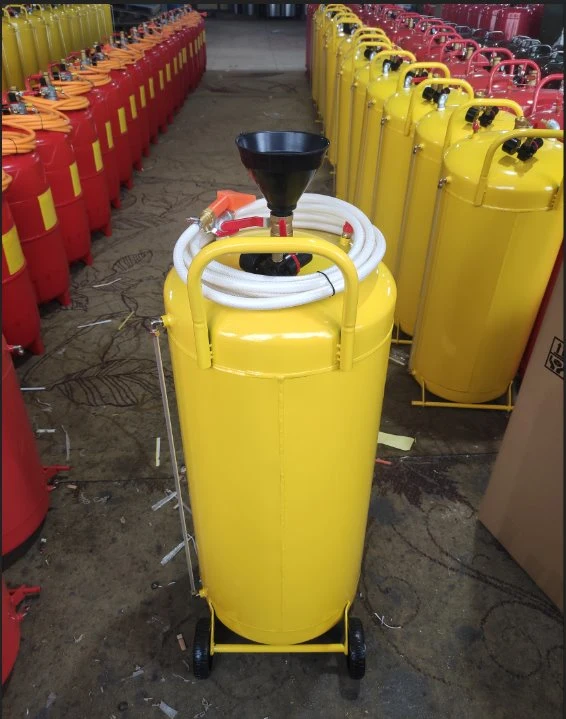 Auto Car Garage Equipment Cleaning Machine Customized Foam Washing