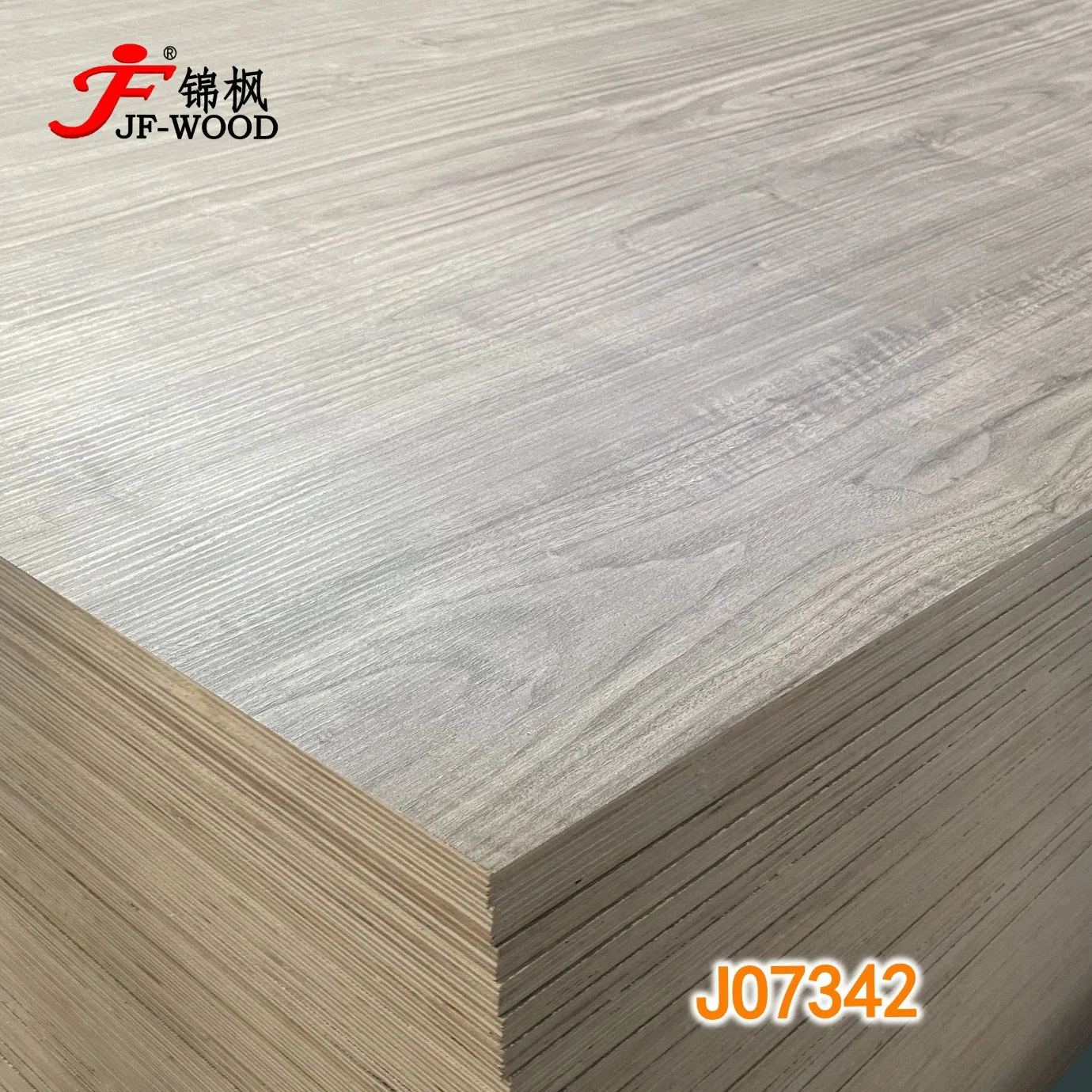 La Chine Les prix de gros de l'usine de contreplaqué de bois de 18mm E1 contreplaqué stratifié colle mobilier commercial avec le peuplier Core Okoume Pine face arrière de la mélamine de contre-plaqué de bouleau