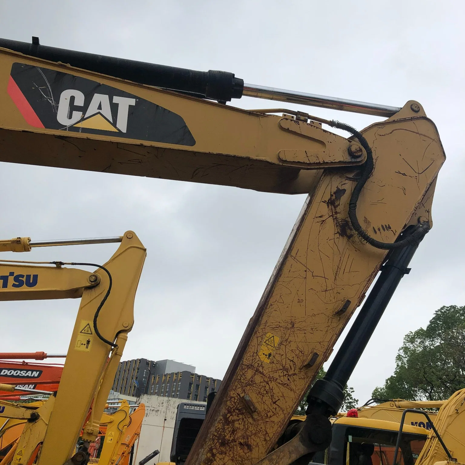 Cat 315D 315D2 315D2l 315D2gc 312D2 318d 320d2 320d Excavator, Used Cat 315, Earthmoving Medium Mining Machine