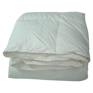 Box Stitched Plush Microfiber Fill Down Alternative Quilted Comforter