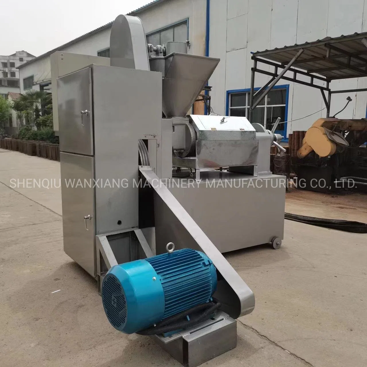 Combined Automatic Screw Filter Oil Press Machine 1-30tpd Edible Seeds Oil Processing