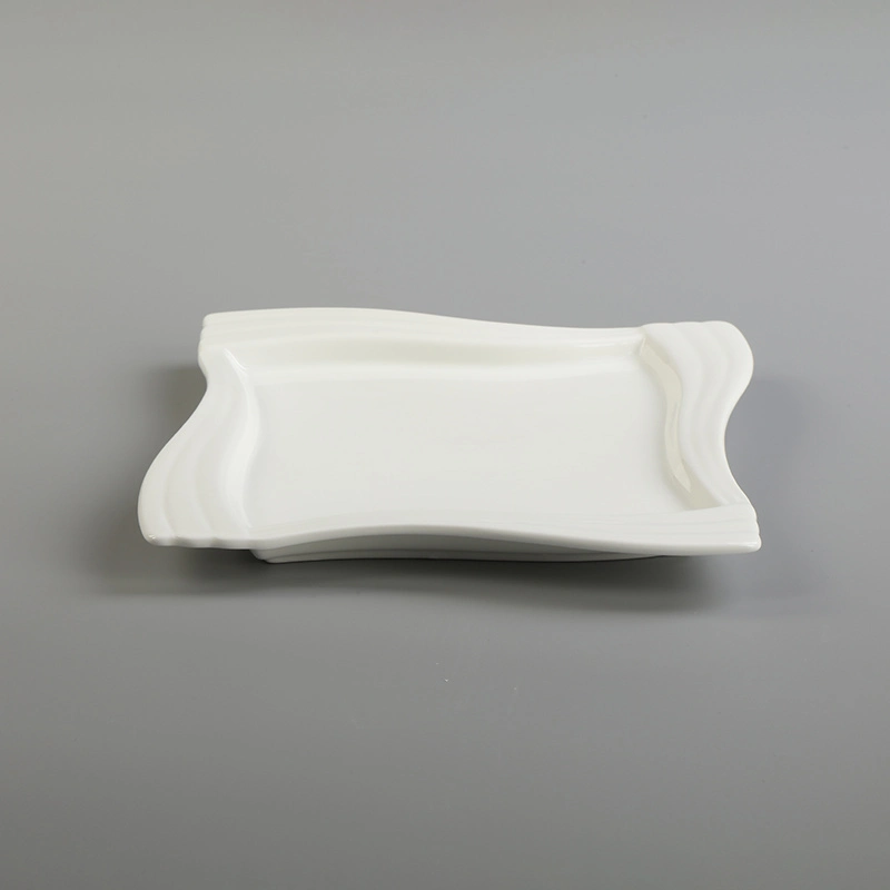 Jantar de fibra branca conjuntos de louça de porcelana 4 peças de cerâmica para 1 Placa personalizada grossista osso biodegradáveis Dinnerware Definido