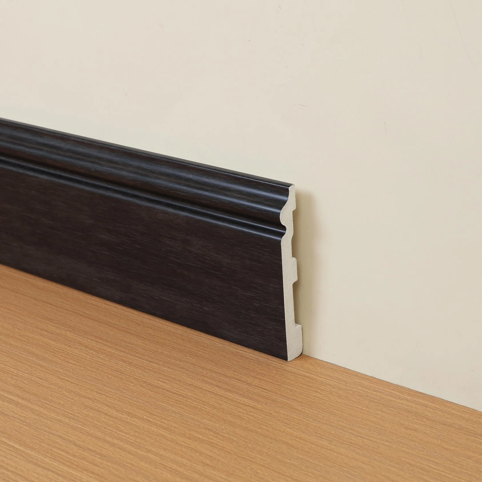 White Primed Wood Waterproof Pine Baseboard Cover MDF Baseboards Wall Moulding Flexible MDF Skirting Board