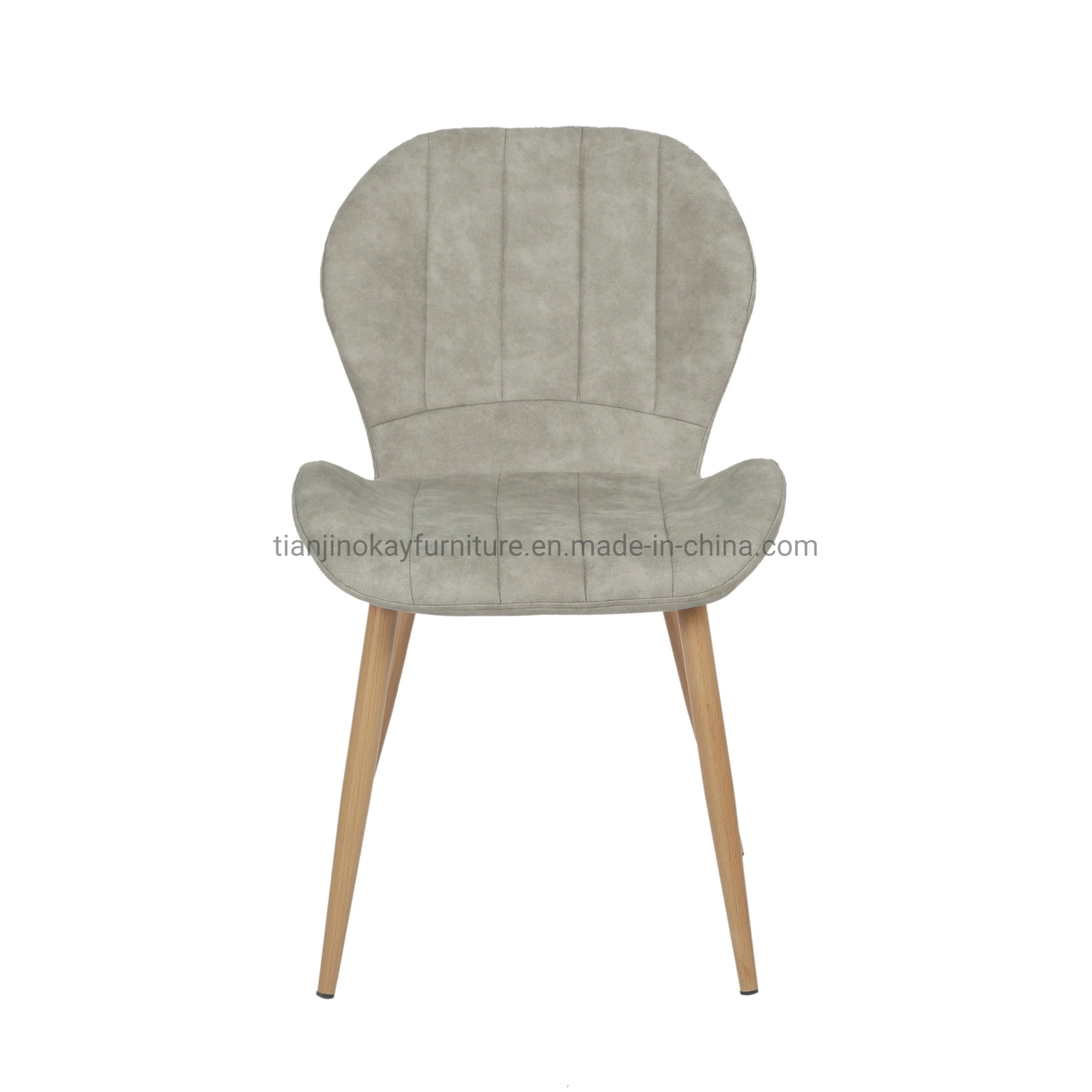 2021 Venta caliente tejido gris silla de comedor de madera con patas transferido