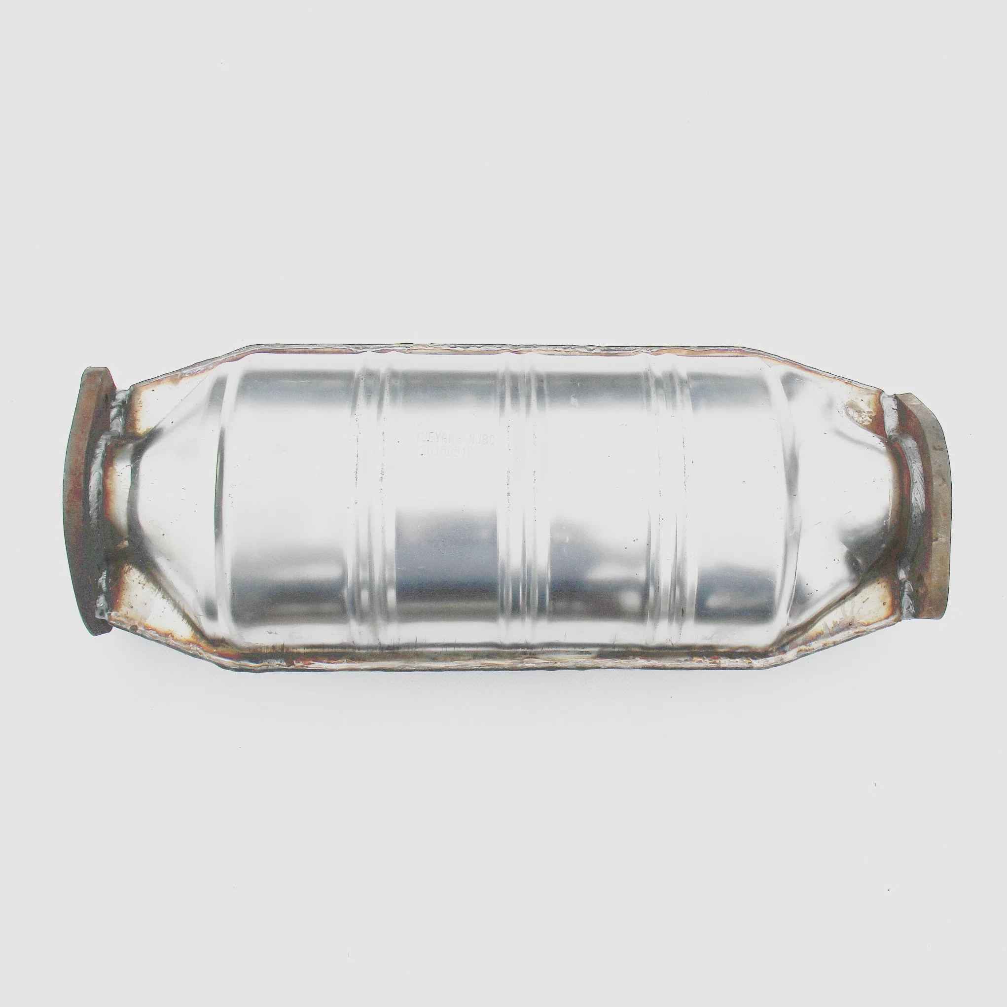 Direct Wholesale/Supplier Euro Catalytic Converter Car Catalytic Converter Price Metal Carrier for Nissan