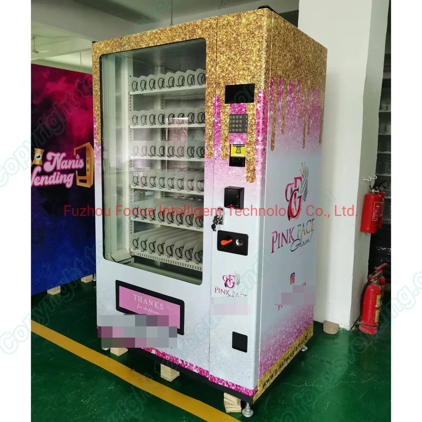 Focusvend Top Seller Akzeptieren Sie Bargeld / Rechnung / Banknote Low Cost Vending Machine