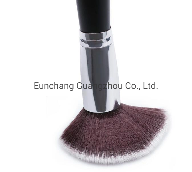 China Produkte/Lieferanten Kosmetik Beauty Tool Synthetisches Haar Woodne Griff Make-Up Bürstensatz