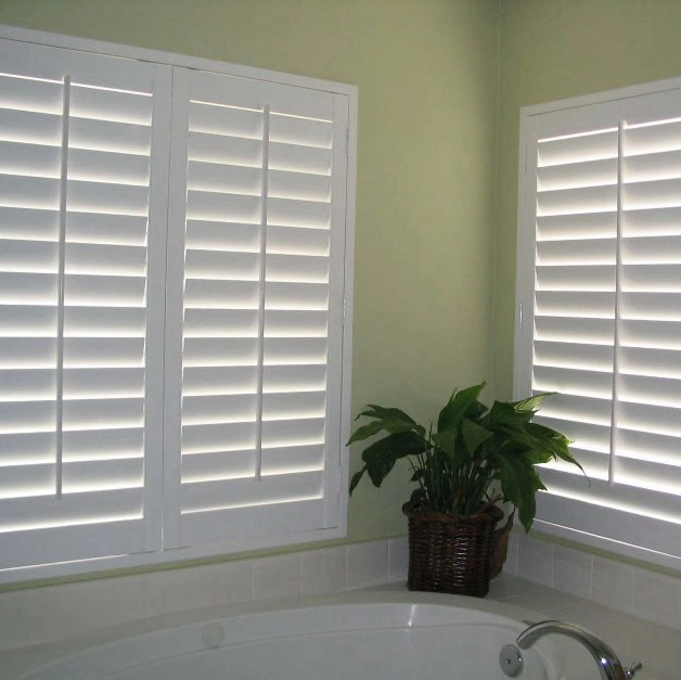 Customized Eco-Friendly Durable White Color Window Plantation Shutters