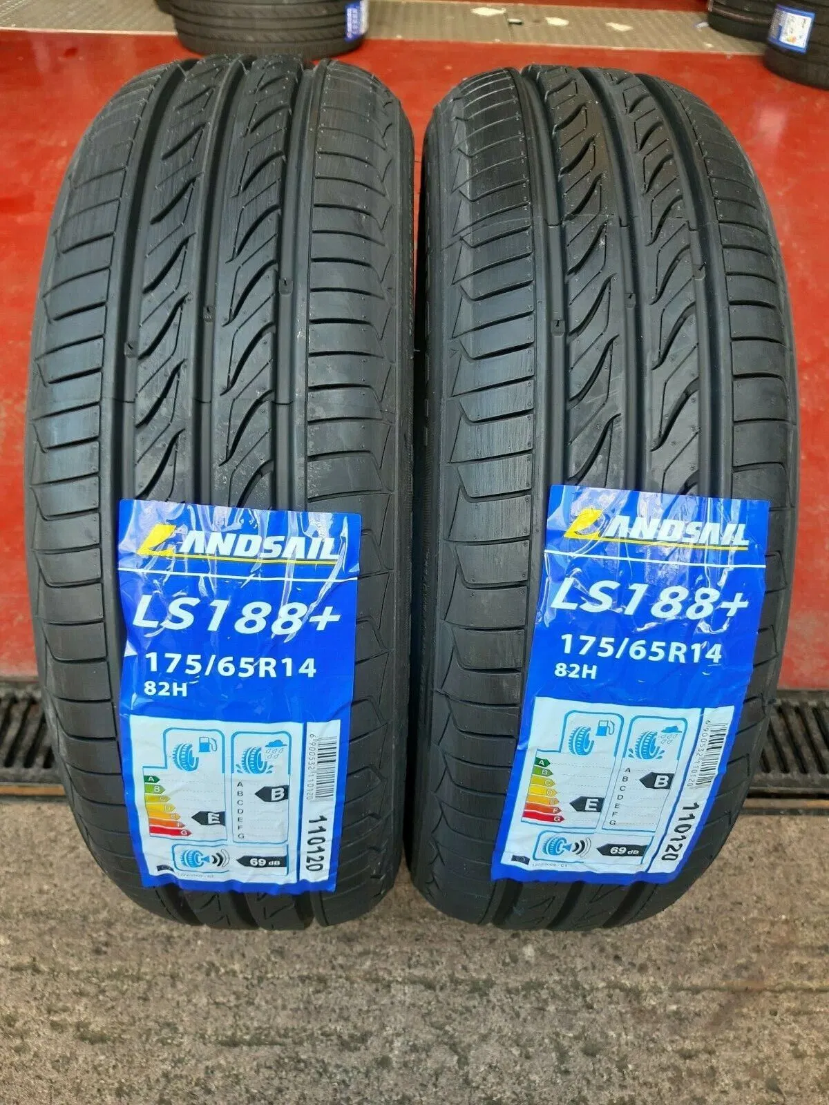 Chinese Brand Passenger Car Radial Tire/Tyre, Highway UHP SUV Passenger Car Tire All Size Best Quality