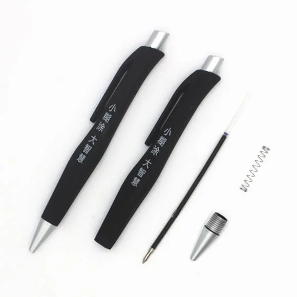 Nouveau design Creative Multi stylo à bille plastique de couleur avec logo personnalisé