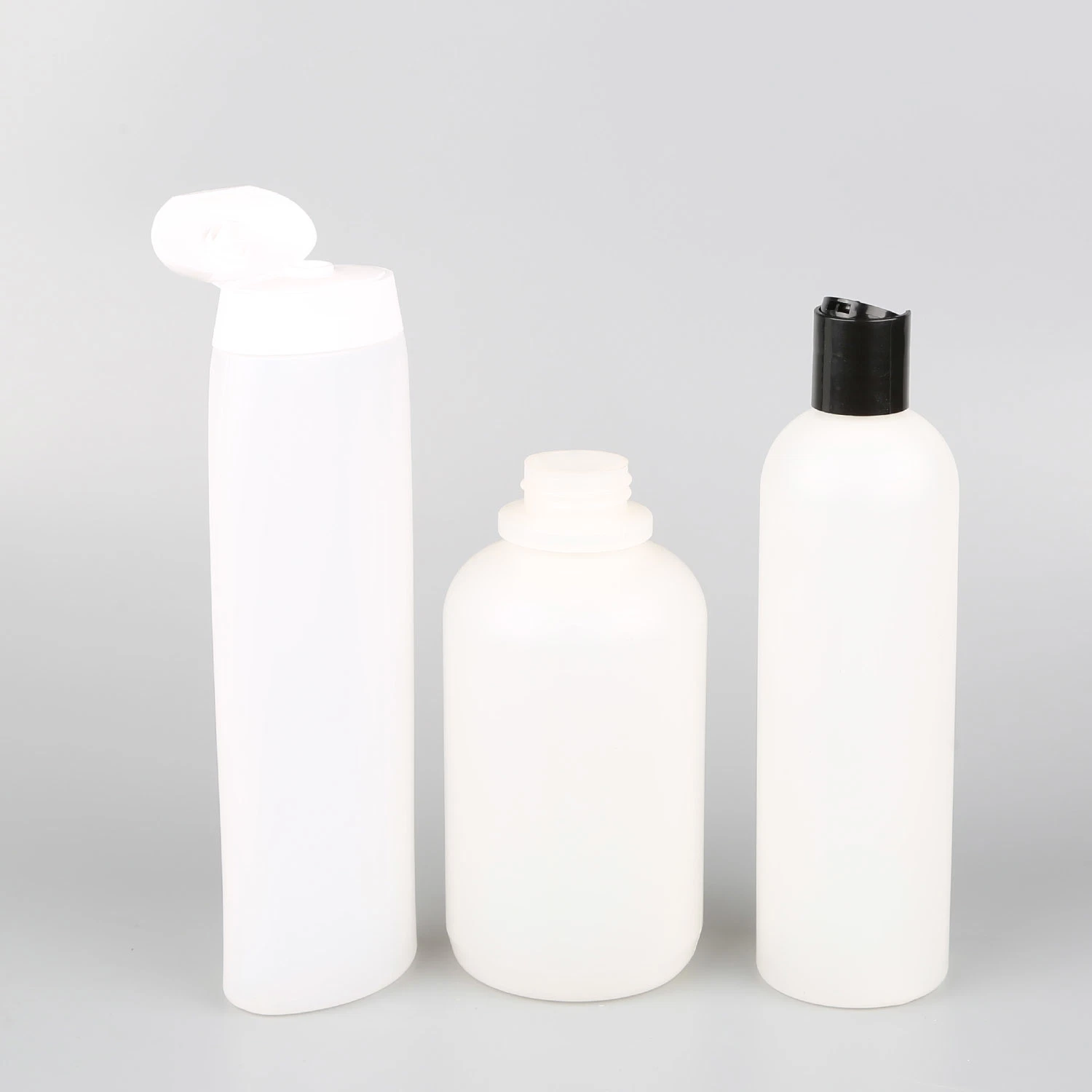 Customized White Pet Bottles for Cosmetics/Skin Care Products