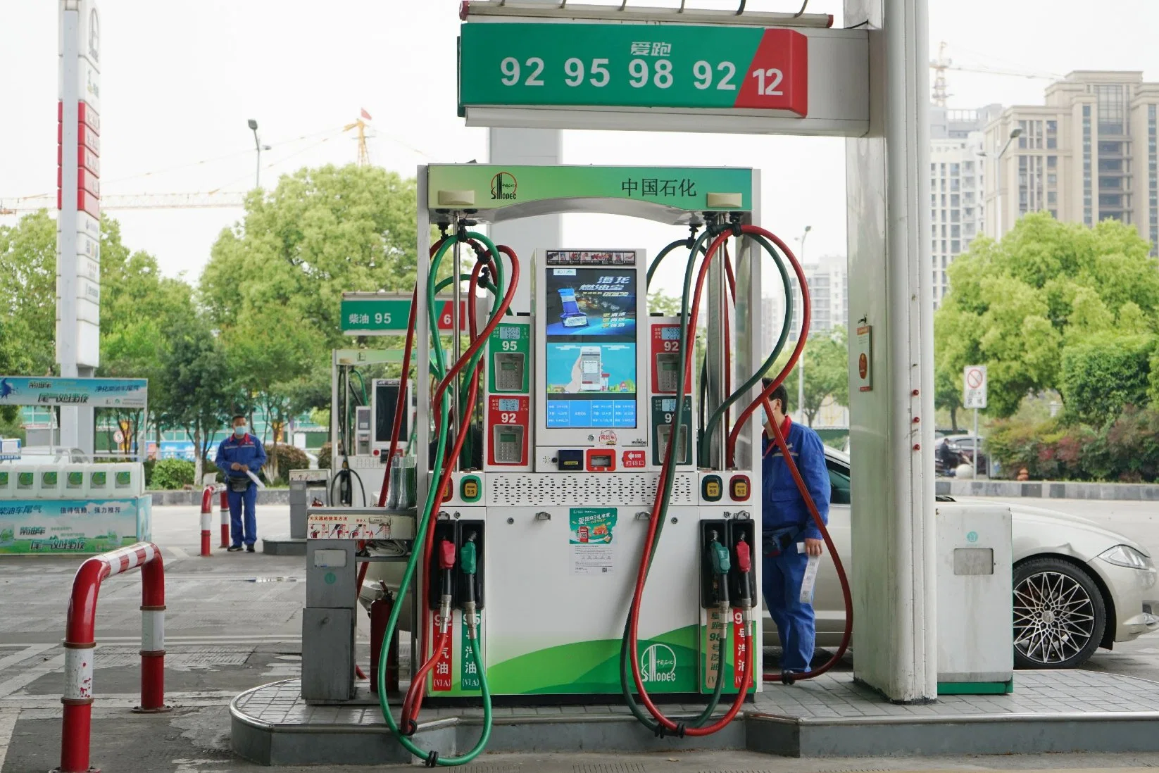 De tamaño mediano/grande Haosheng seleccionable en la caja de madera equipos de la estación de Gas dispensador de combustible