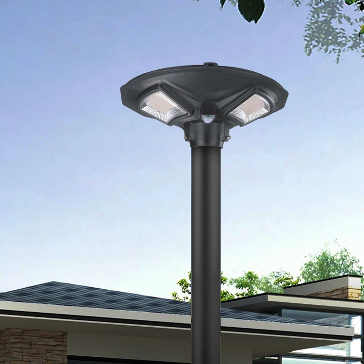 Divisez le poteau de lampadaire solaire COB UFO rond en deux parties.