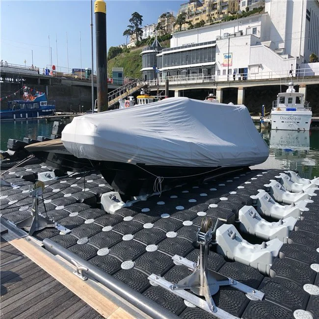 Marina Equipment in Floating Dock Inflatableplatform for Big Boat with Roller Cube