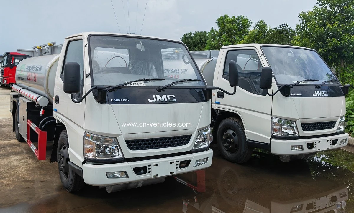 JMC RHD Depósito de combustível de 5000 litros com capacidade de transporte de óleo diesel Camião cisterna para armazenamento de combustível - novo automóvel