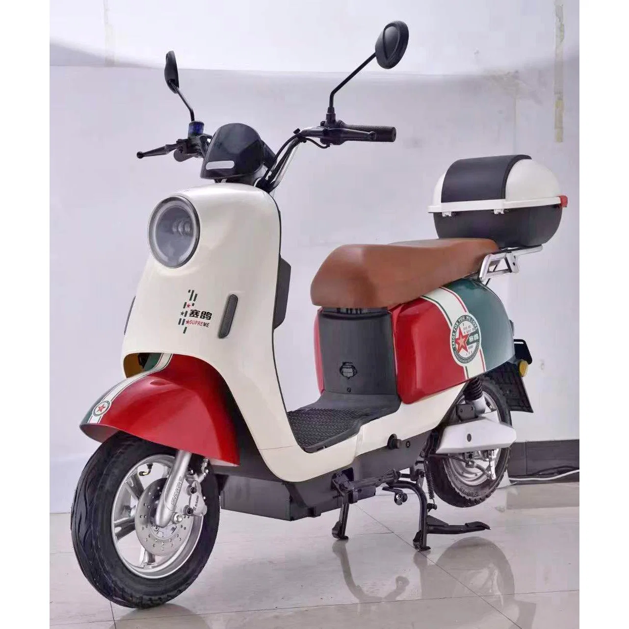 Saige Mini Electric Motorcycle Scooter с педалями, 2-колесный EV для взрослых женщин Малый скутер мопедный с хранением