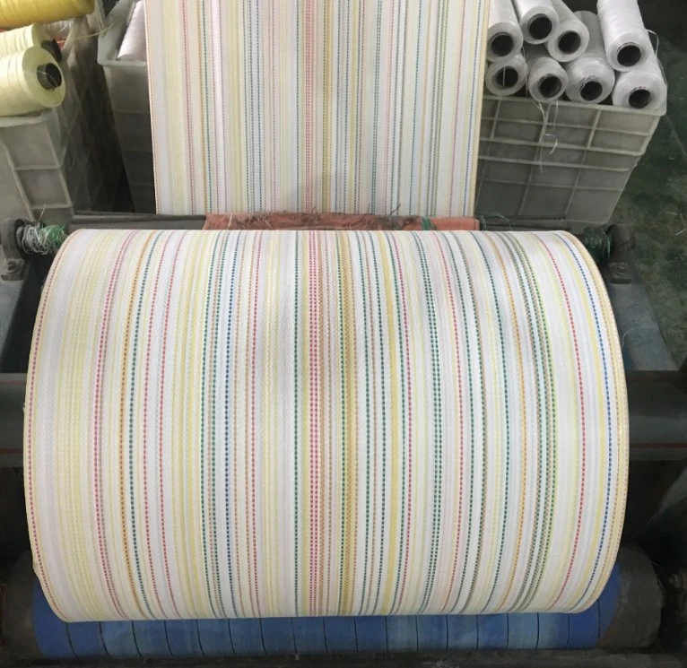 Varios colores PP Tejido/hoja/saco en el rodillo para la producción de sacos y bolsas/como material de cubierta, fabricado en China