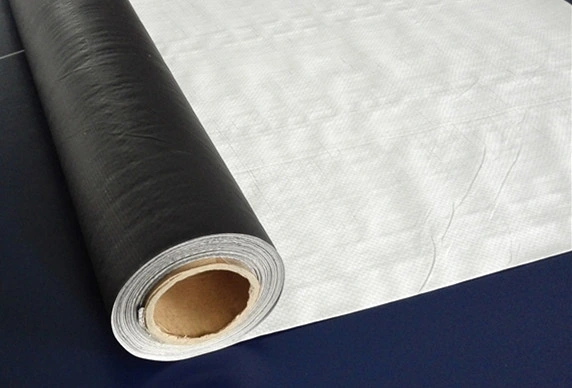 Черный полиэтиленовый ламинат Белый тканый материал в качестве упаковочных материалов