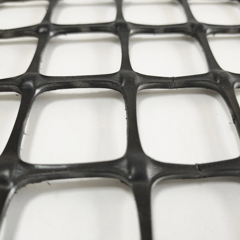 Free Sample Factory Sale PP Biaxial Plastic Geogrid Cheap Price