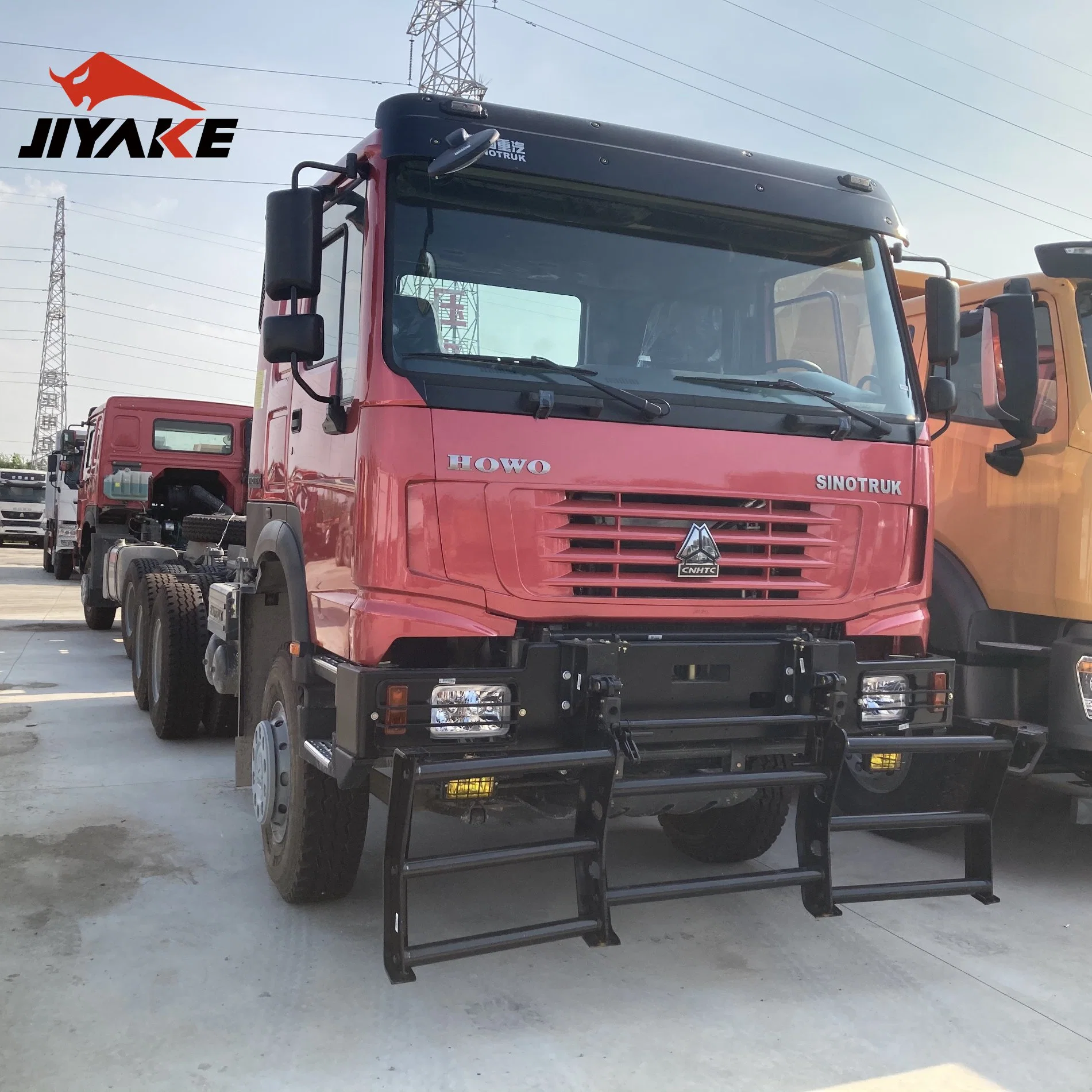 Sinotruk HOWO 6X6 hors route pneus camion benne avec 11 Mining/camion à benne basculante de sable pour de mauvaises routes