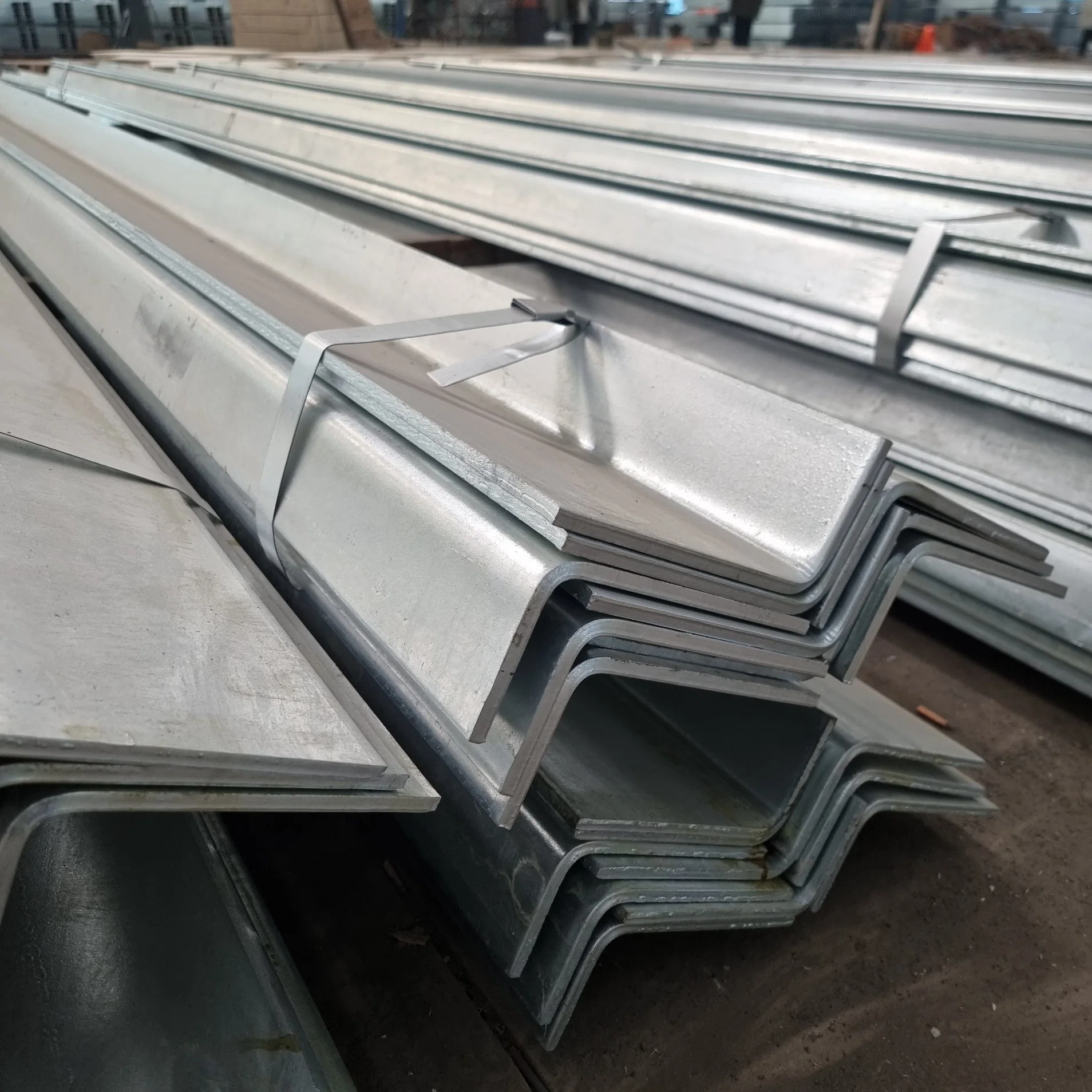 ASTM EQUAL/desigual Inox/Angle Bar/ Hot Laminados galvanizados L Forma Ss400 S235jr S355jr 304 316 316L Q235 S355j2 Dh36 310S D36 201 Acero angular