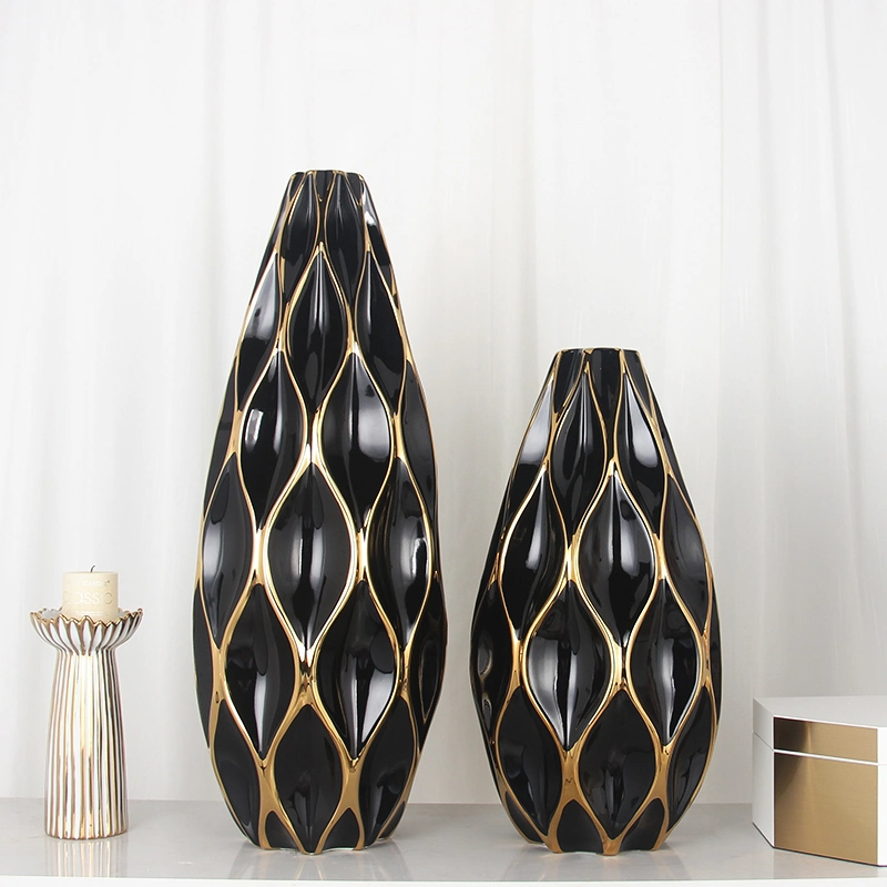 V082A Nordic Light الفاخرة السيراميك الطابق Vase كبيرة الديكور منزل مجموعات زهور الزهور السوداء والذهبية المتطورة