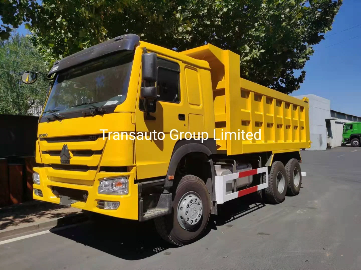 HOWO 6X4 Dumper 371HP 20cbm tipper Stone Wood Construction شاحنة للبيع