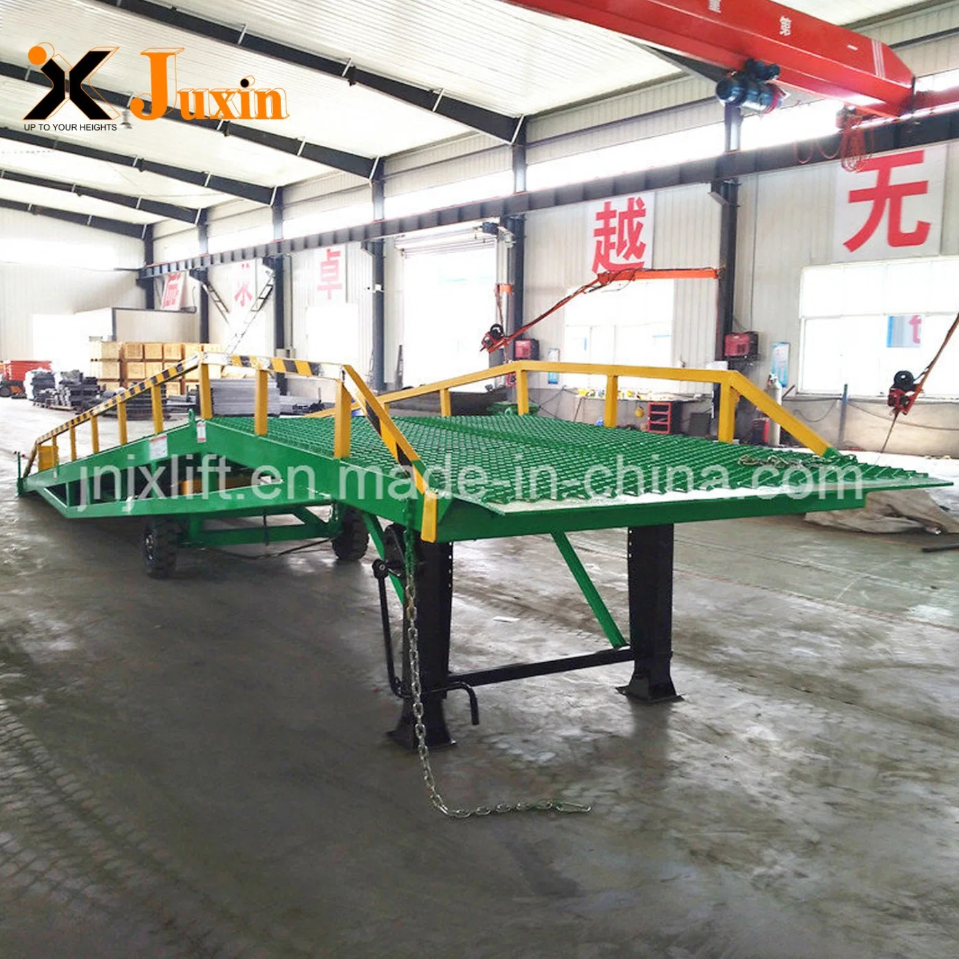 Forklift Loading Ramp Mobile Yard Ramp Dock Leveler Container Ramp