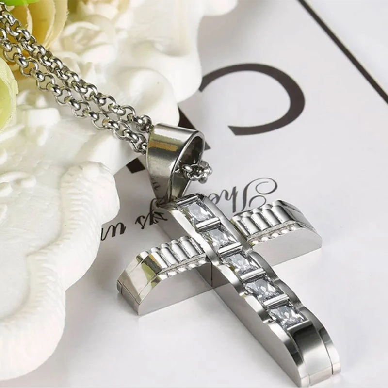 Stainless Steel Inlaid Zircon Cross Fashion Personality Multicolor Pendant Men's Jewelry Ladies Gift Ornament