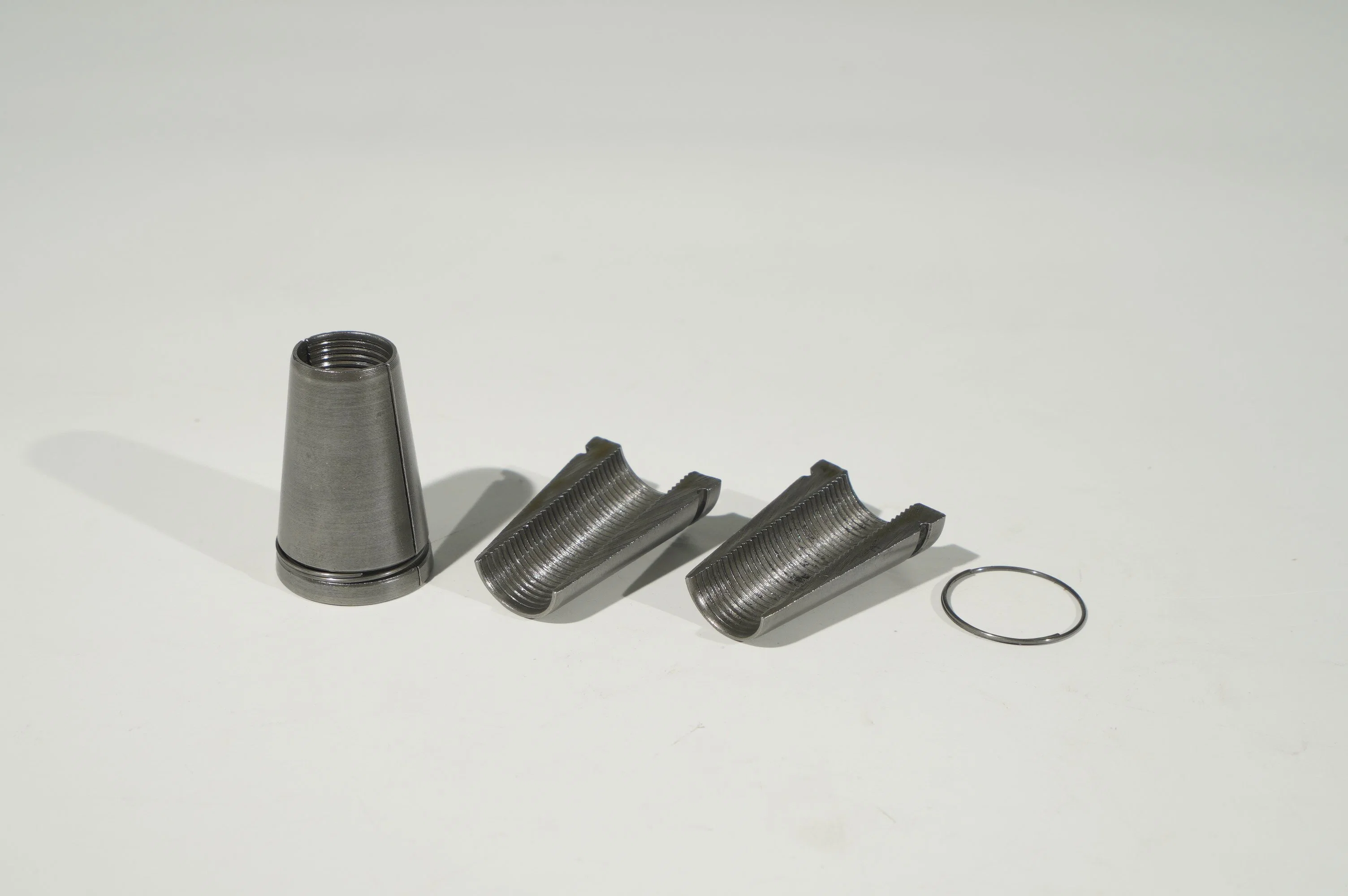 OEM Prestressed Concrete Anchorage Two-Piece Clips Post Tensioning